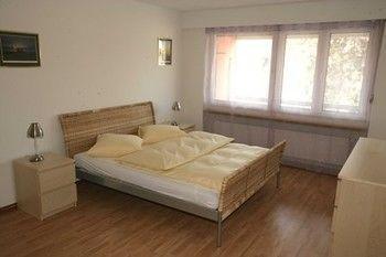 Swiss Star Zurich Oerlikon - Self Check-In Apartment Luaran gambar